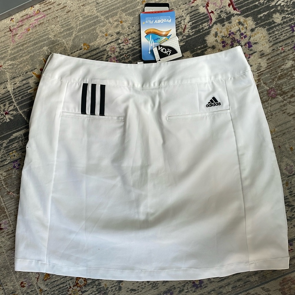 Adidas ClimaCool (NWT) athleisure skort